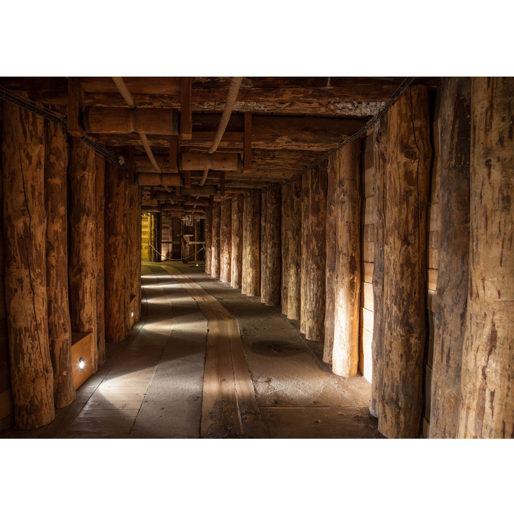 Vlies Fototapete Salt Mine Berge Tapete Salzbergwerk braun Holz Bergwerk Stollen rustikal Balken 3D