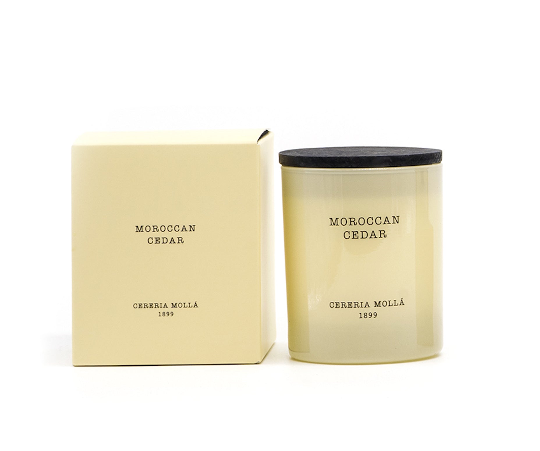 Premium scented candle Moroccan Cedar 230gr | 50 hrs burning time