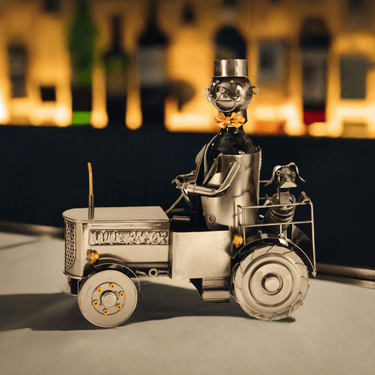 Extravaganter Wein Flaschenhalter Flaschenständer Traktor aus Metall in silber Höhe 22,5 cm - Lifestyle & More