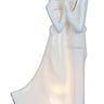 Moderne Skulptur Deko Figur Liebespaar weiß inklusive LED Beleuchtung Höhe 23 cm - Lifestyle & More