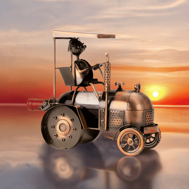 Moderner Weinflaschenständer Flaschenhalter Traktor aus Metall kupferfarben Höhe 27 cm - Lifestyle & More