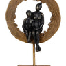 Skulptur Mama und Kind sitzend in einer Holzscheibe aus Kunststein inklusive Sockel 20x31 cm - Lifestyle & More