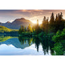 Vlies Fototapete Mountain Lake View Landschaft Tapete Berge See Sonnenuntergang Romantisch Bäume - Lifestyle & More